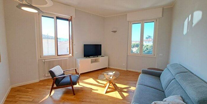 Appartamento con 5 locali in affitto in Coverciano, Firenze