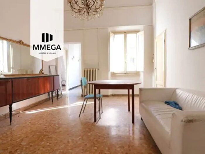 Appartamento con 5 locali in vendita in Viale Giacomo Matteotti c, Firenze