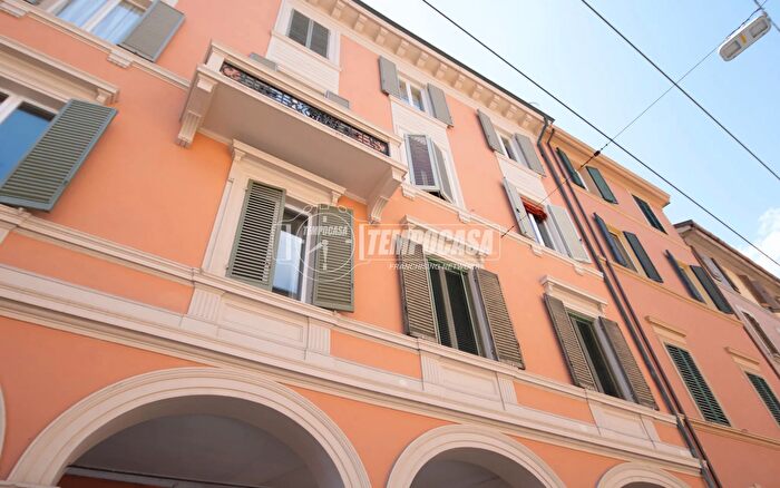 Appartamento monolocale in vendita in Via Santo Stefano, Bologna