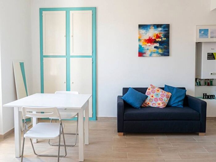 Appartamento monolocale in affitto in Via Carlo Farini, Farini, Milano