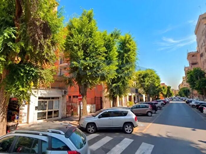 Appartamento bilocale in vendita in Via di Donna Olimpia, Roma