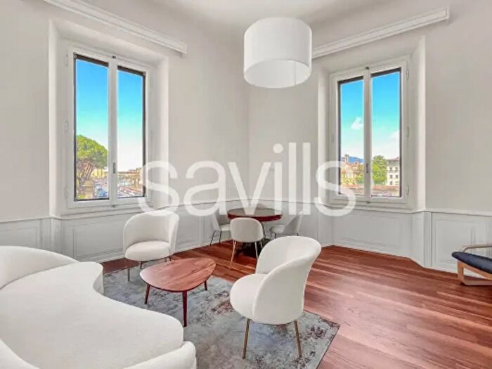 Appartamento con 5 locali in affitto in Lungarno Serristori, Firenze