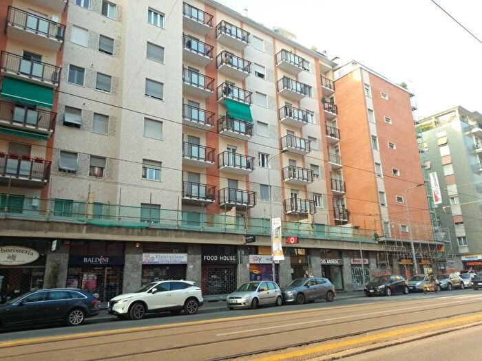 Appartamento bilocale in affitto in Via Rembrandt, Gambara, Milano