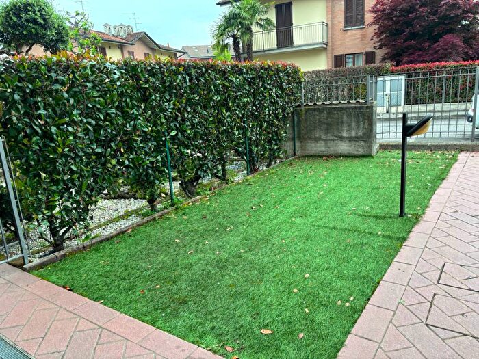 Appartamento bilocale in affitto in Via Don Giovanni Minzoni, Osio Sotto