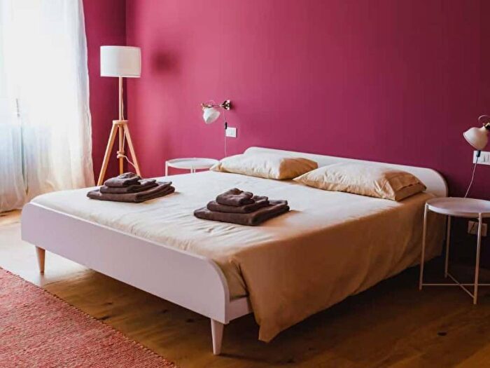 Appartamento quadrilocale in affitto in Piazza Attilio Hortis, Città Vecchia, Trieste