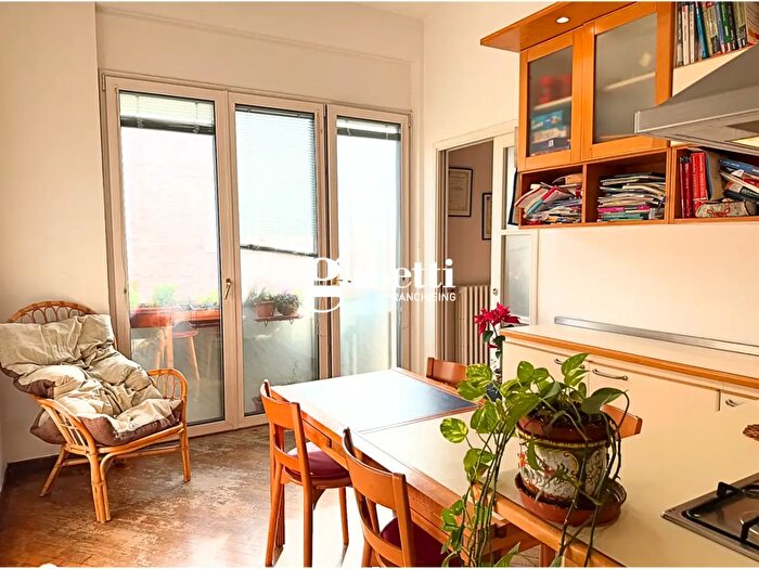 Appartamento con 7 locali in vendita in Rimini