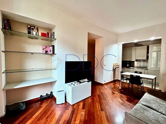 Appartamento bilocale in affitto in Via Sacchi, Torino