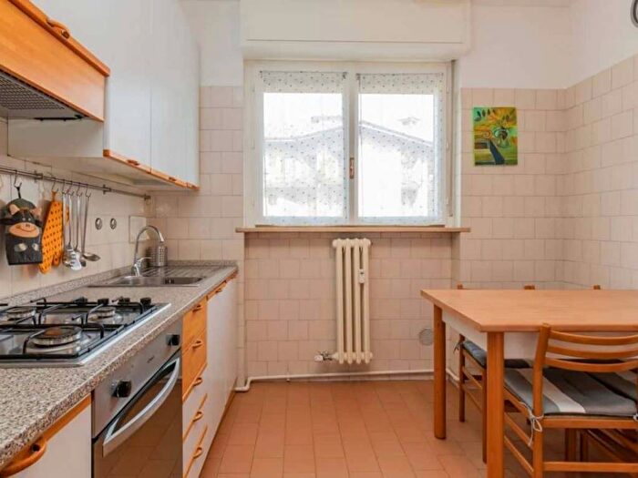 Appartamento trilocale in affitto in Via Fratelli Mascherpa, Romano Banco, Buccinasco