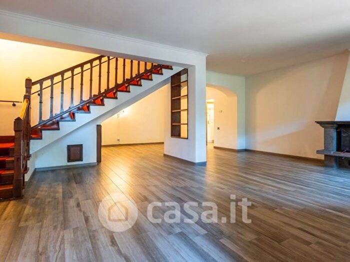 Appartamento con 6 locali in affitto in Via Catullo, Centro Storico, Albano Laziale