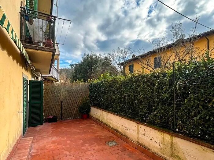 Appartamento trilocale in vendita in Firenze