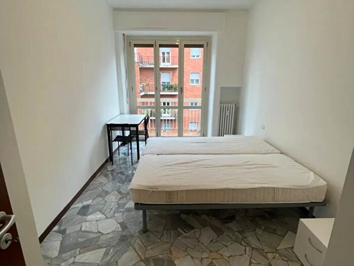 Appartamento bilocale in affitto in Via Edoardo Bassini, Milano