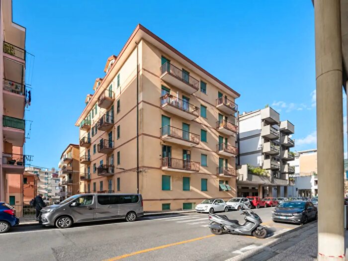 Appartamento con 5 locali in vendita in Via Urso De Segestro, Sestri Levante