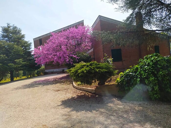 Appartamento con 10 locali in vendita in Contrada Mornano Civitanova Marche, Civitanova Marche