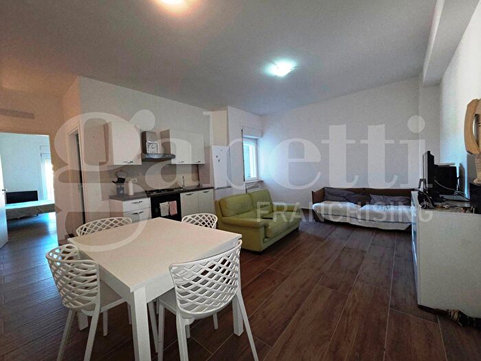 Appartamento trilocale in vendita in Via Ciro Menotti, Rende