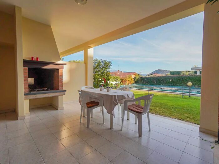 Appartamento bilocale in vendita in Manerba Del Garda