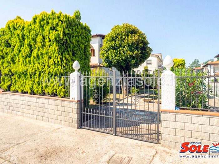 Casa trilocale in affitto in Viale Cecoslovacchia, Lido delle Nazioni, Comacchio