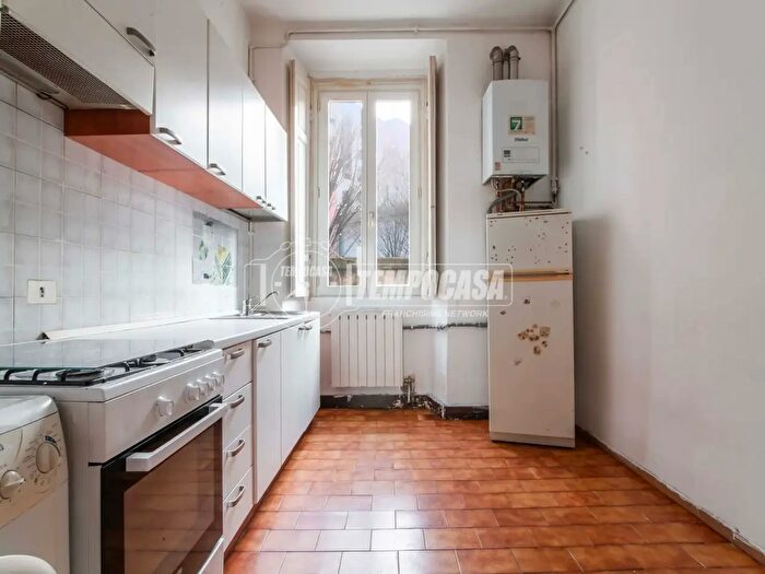 Case in Vendita e in Affitto - 3