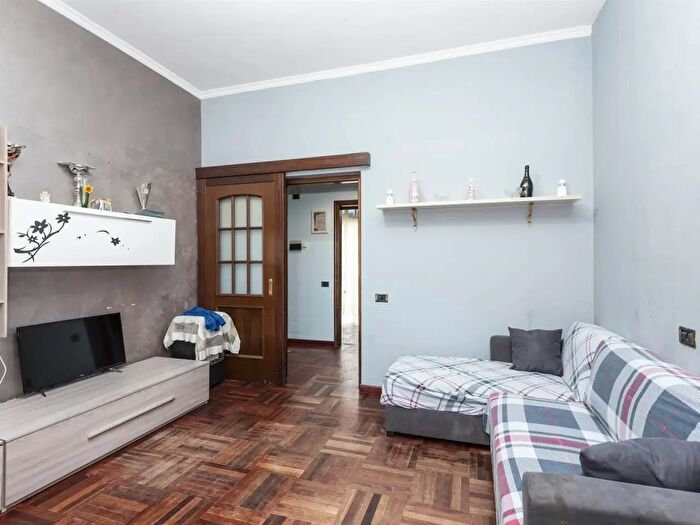 Appartamento trilocale in vendita in Via Nuovalucello, Catania