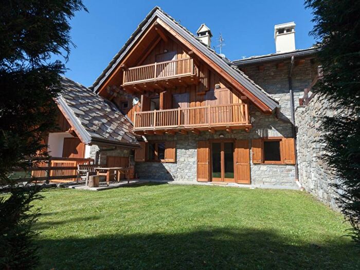 Appartamento quadrilocale in affitto in Route Mont Blanc, Pallusieux, Prèsaintdidier