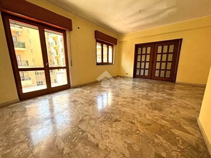 Appartamento quadrilocale in vendita in Via Monsignor Antonio Lanza, Reggio di Calabria