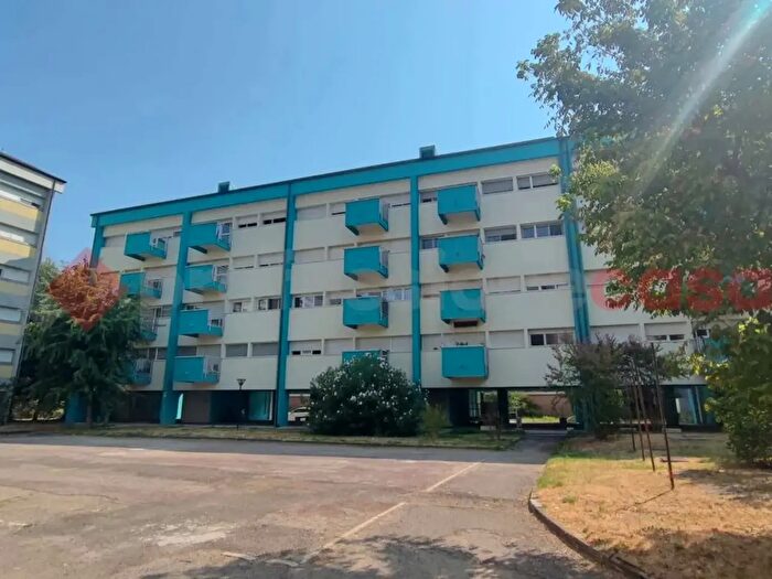 Appartamento quadrilocale in vendita in Via di Vittorio, Locate Di Triulzi
