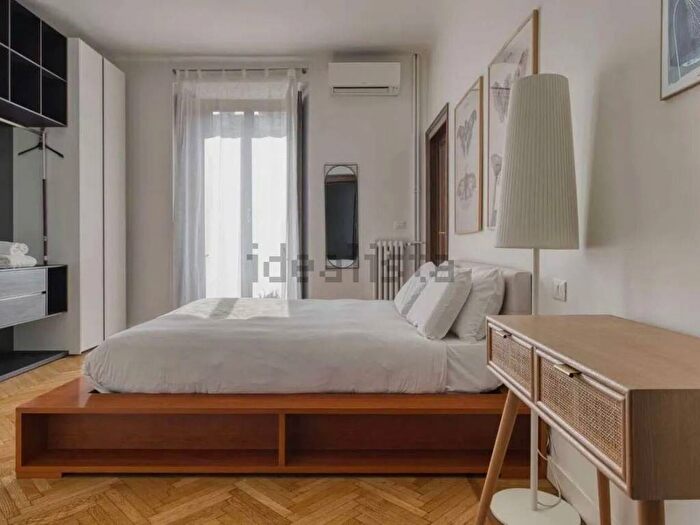 Appartamento bilocale in affitto in Via Lazzaro Palazzi, Porta Venezia, Milano