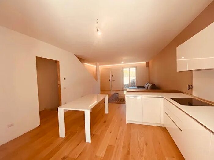 Casa con 5 locali in vendita in Via Roma, Rossano Veneto