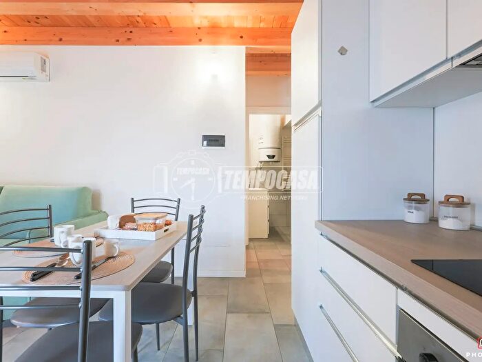 Appartamento bilocale in vendita in Via Emilia Ponente, Bologna