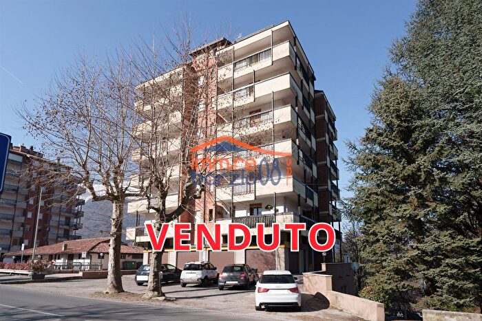 Appartamento quadrilocale in vendita in Cremeno