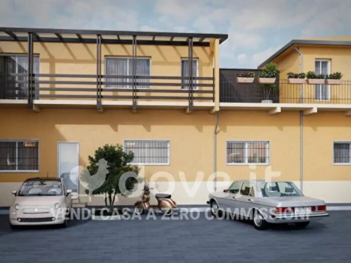 Appartamento trilocale in vendita in Via Cesare Battisti, Luino