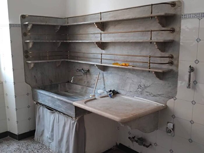 Appartamento con 6 locali in affitto in Corso Giacomo Matteotti, Centro, Santa Margherita Ligure