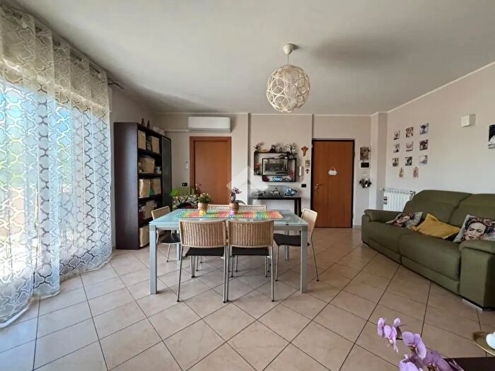 Appartamento quadrilocale in vendita in Via Mulano, Castellalto