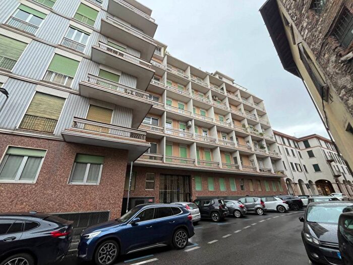 Appartamento bilocale in affitto in Via Pietro Bulloni, Magenta Arnaldo, Brescia