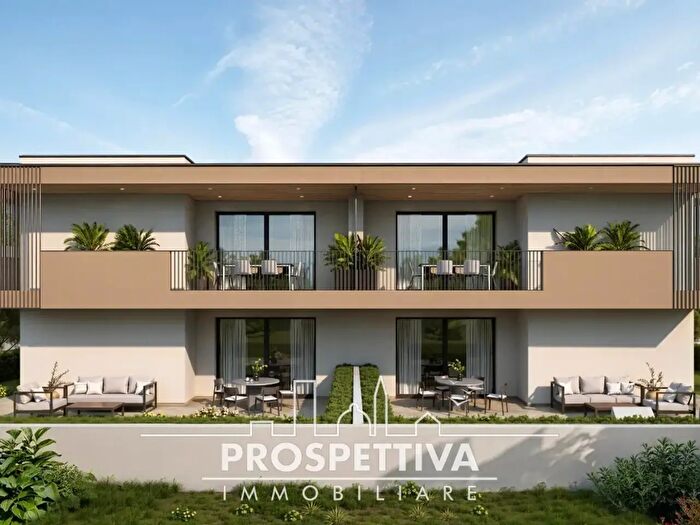 Appartamento quadrilocale in vendita in Via Eduardo De Filippo, Jesolo