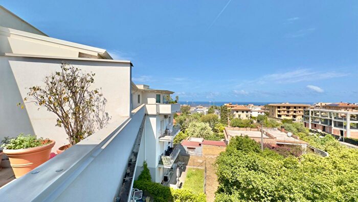 Appartamento con 5 locali in vendita in Via Piersanti Mattarella, Terrasini