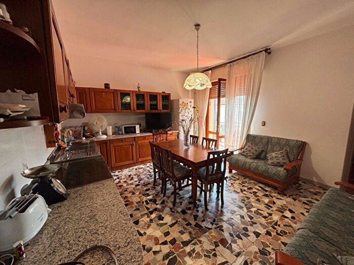 Appartamento con 5 locali in vendita in Vinci