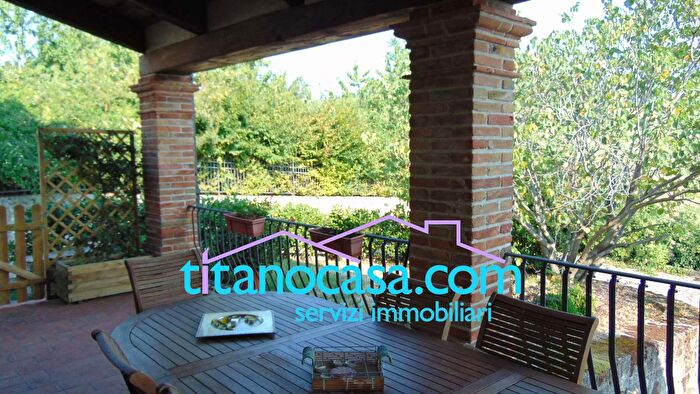 Casa con 10 locali in vendita in Via del Passetto, San Marino