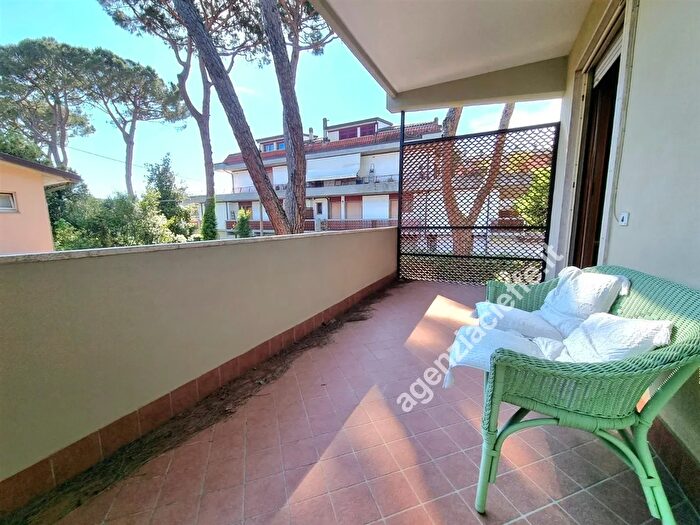 Appartamento quadrilocale in vendita in Massa