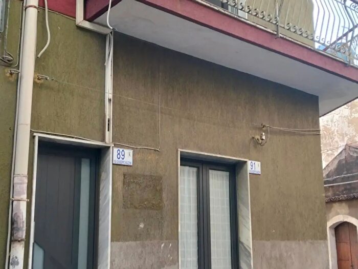 Casa quadrilocale in vendita in Via Giuseppe Mazzini, Motta Sant'Anastasia