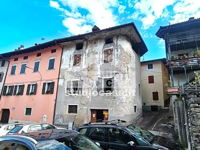 Casa con 10 locali in vendita in Via Rossi, Mori