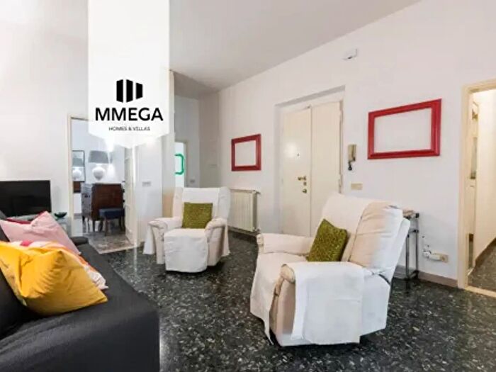 Appartamento con 5 locali in vendita in Via Francesco De Sanctis, Firenze