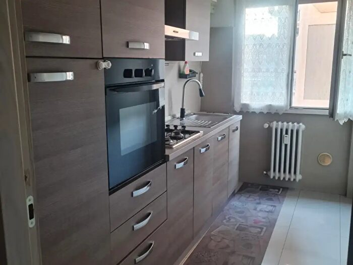 Appartamento bilocale in affitto in Via Cesare Battisti, Stradella