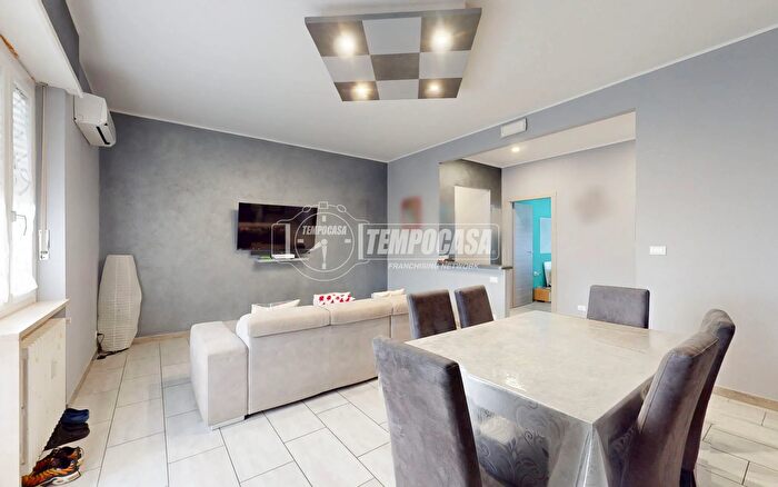 Appartamento quadrilocale in vendita in Via Monte Rosa, La Loggia