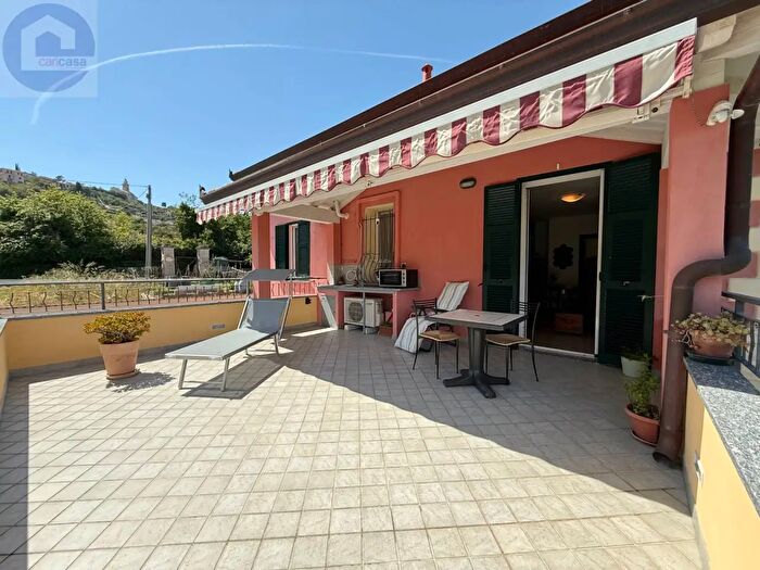 Appartamento con 6 locali in vendita in Strada Poggi Snc, Imperia