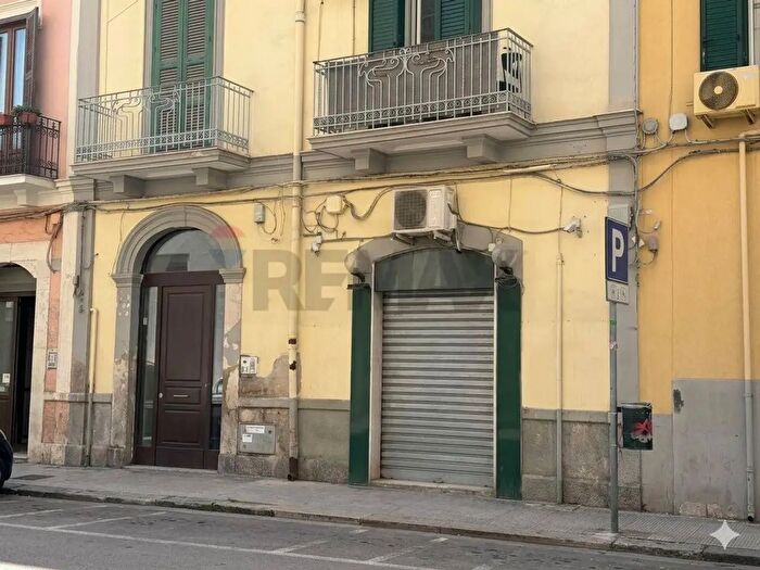 Appartamento quadrilocale in vendita in Via Dalmazia, Bari