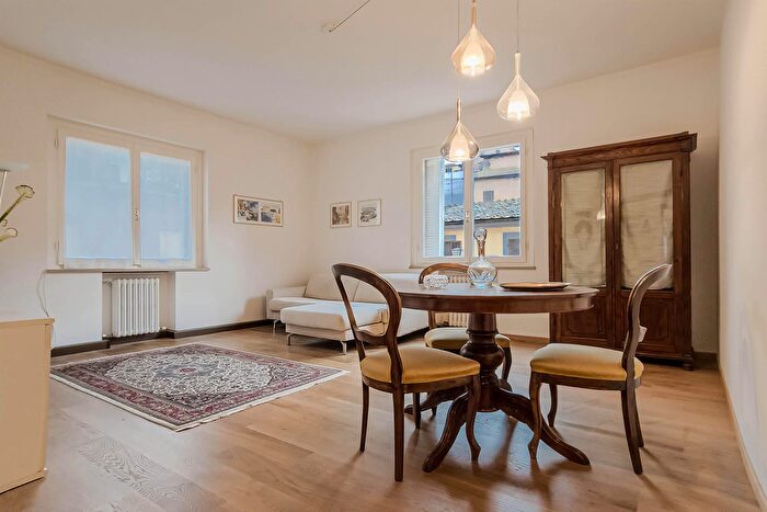 Appartamento quadrilocale in vendita in Siena