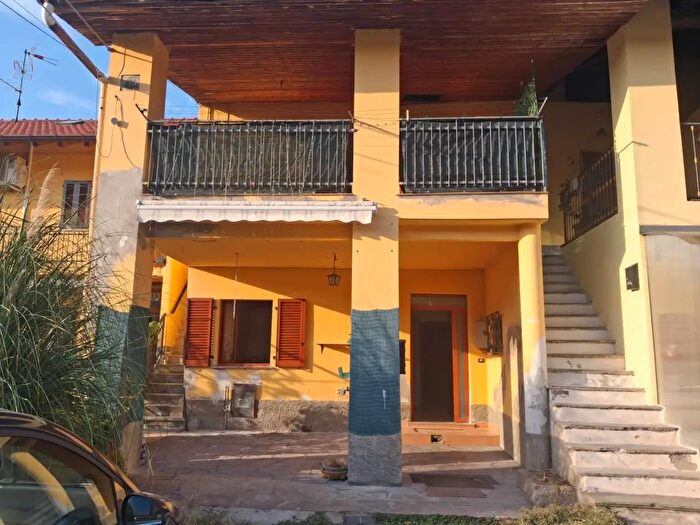 Casa quadrilocale in vendita in Mazzini, Giussano