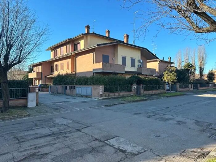 Appartamento trilocale in vendita in Via Gaetano Donizetti, Ravarino