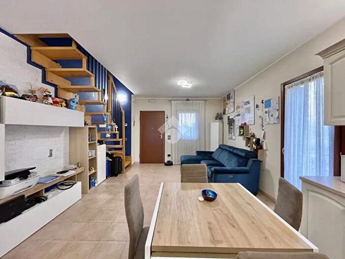 Appartamento trilocale in vendita in Via dello Zero, Resana