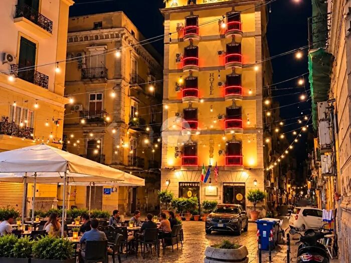 Appartamento bilocale in vendita in Vico degli Spicoli, Napoli